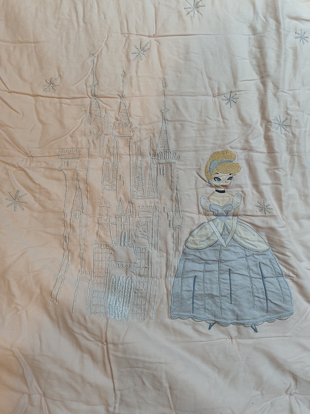 Pottery Barn Kids Full Size Princess Emboridered Comforter + 2 Pillowcases - Picture 5 of 9